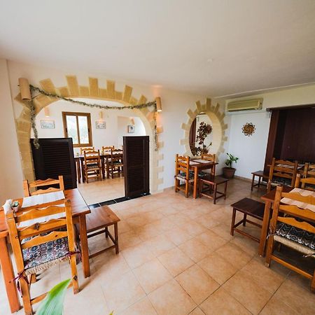Topset Hotel Agios Georgios  Eksteriør billede