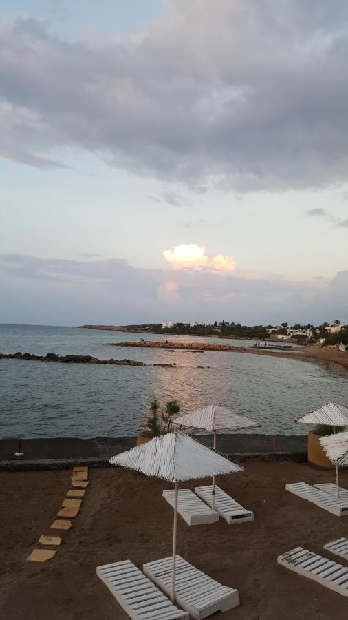 Topset Hotel Agios Georgios  Eksteriør billede